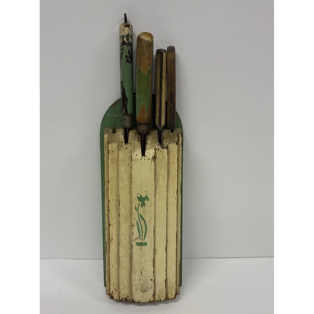 VINTAGE NUWAY 1940s KITCHEN 5 SLOT WOODEN KNIFE HOLDER With Vintage Knives - Picture 1 of 6